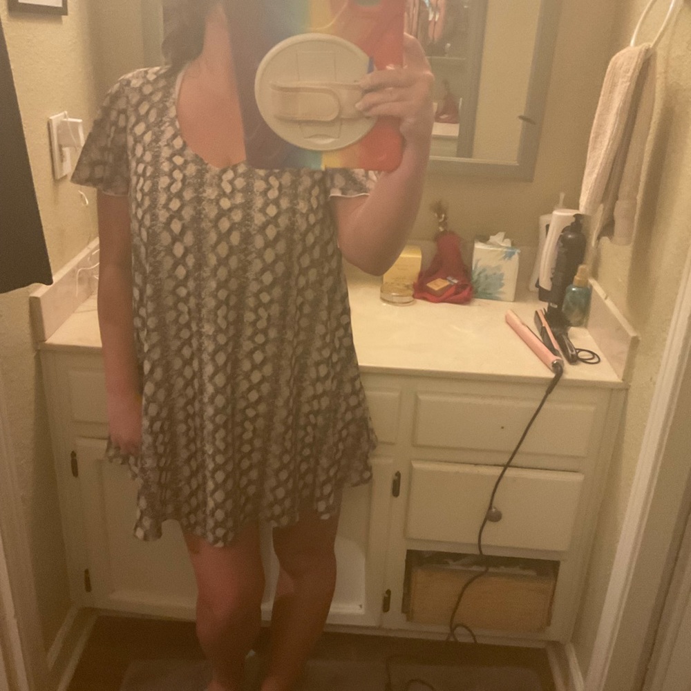 NWOT NEW LISTING‼️SHOW ME YOUR MUMU Kylie Dress - Picture 2 of 15